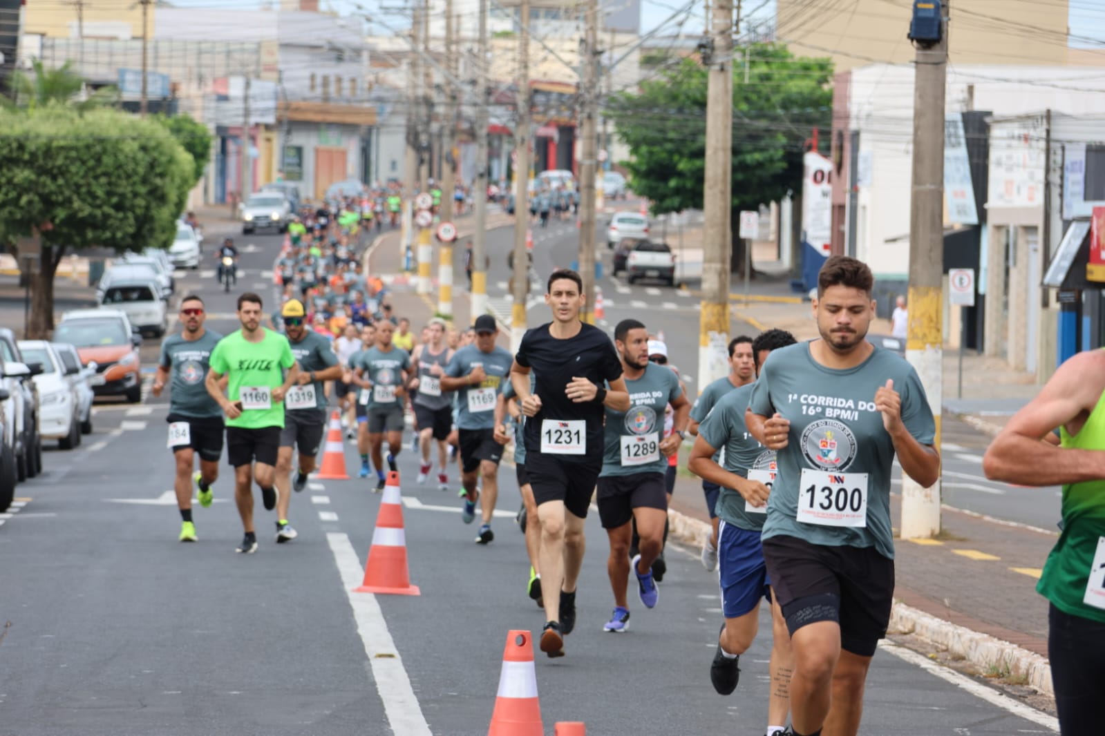 Corrida do 16º BPM/I reúne grande número de participantes