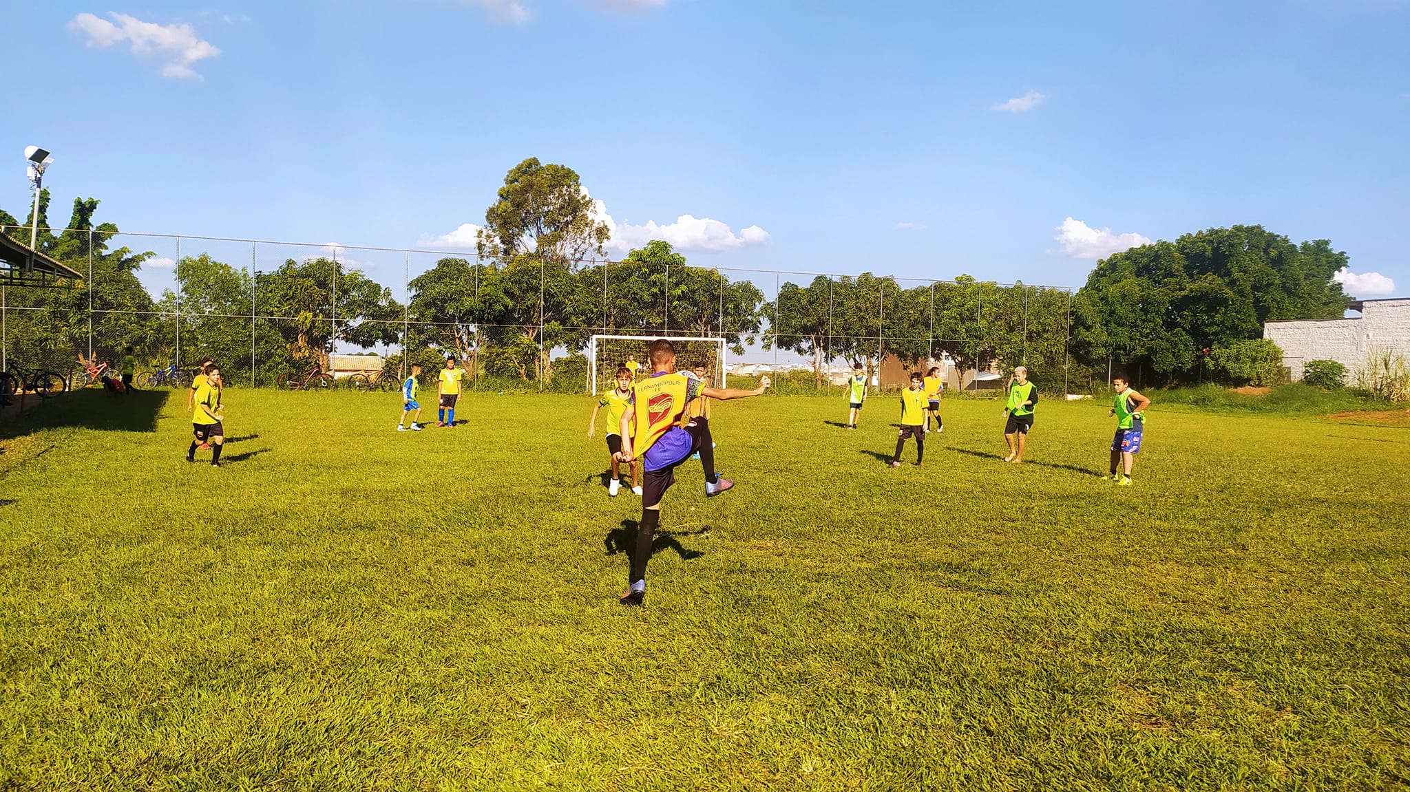 Secretaria de Esportes promove manhã de lazer no Jardim Paraíso