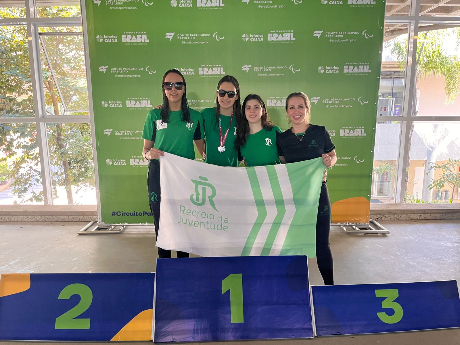 Natação Paralímpica do Recreio da Juventude conquista medalhas na primeira fase do Campeonato Brasileiro Absoluto