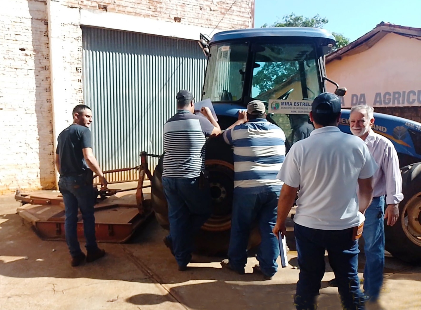 Curso de Segurança no Trabalho em Máquinas, Equipamentos e Implementos foi concluído com êxito em Mira Estrela