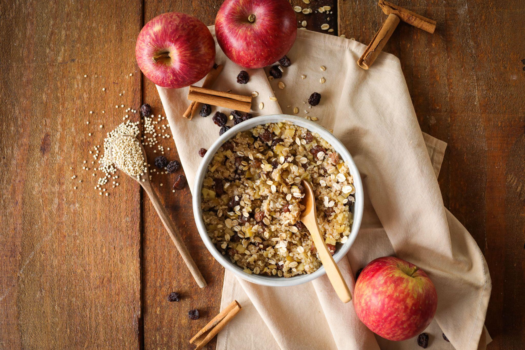 Creme de Quinoa e maça é ideal para aquecer os dias frios