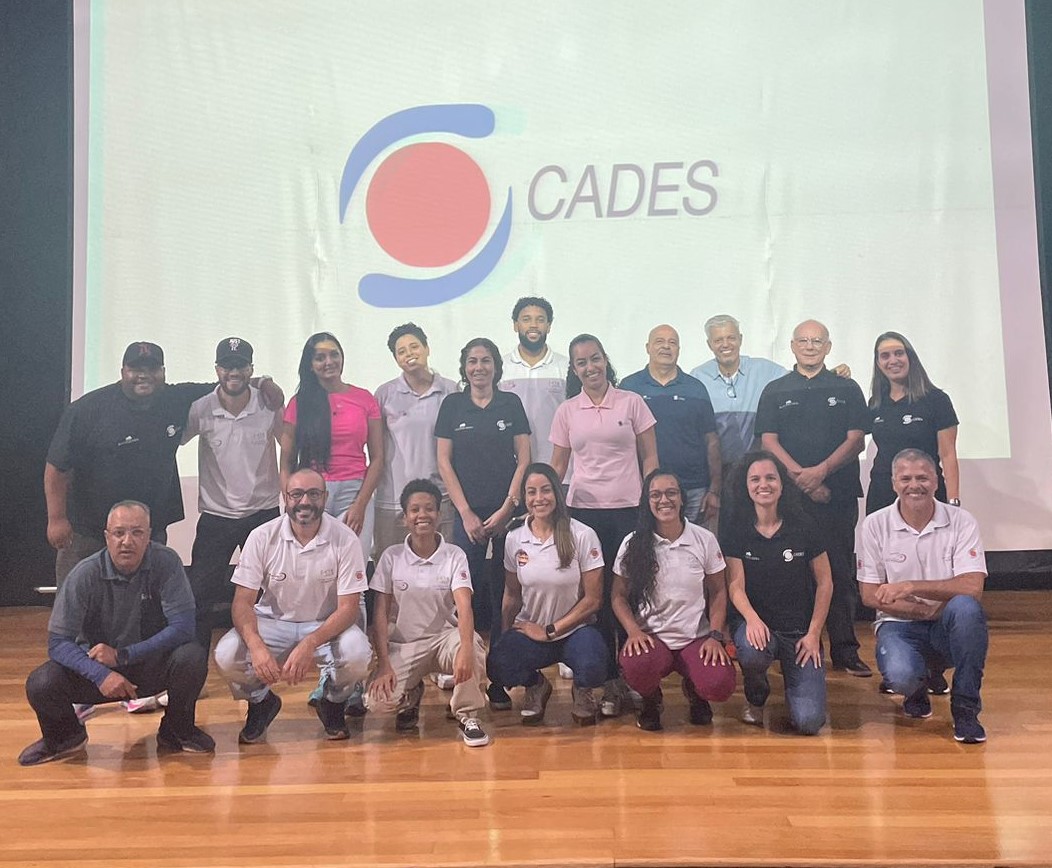 No Dia dos Professores, Instituto CADES apresenta dados da relação do esporte e saúde mental para adolescentes e crianças 