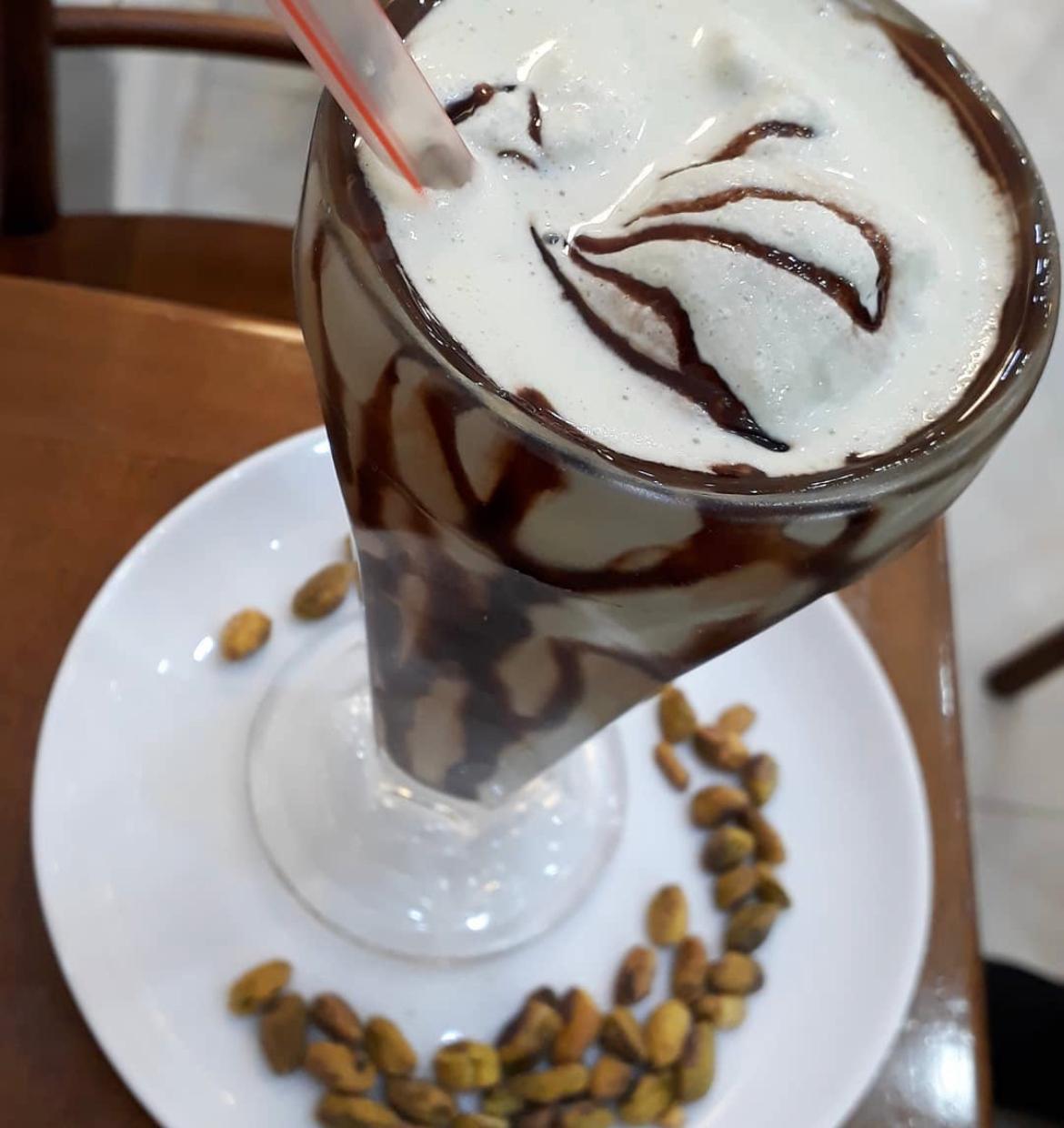 Hoje é Dia do Milk Shake - Sabores Inovadores e Clássicos Para Comemorar o Dia do Milk Shake, do Sorvete e a Chegada da Primavera