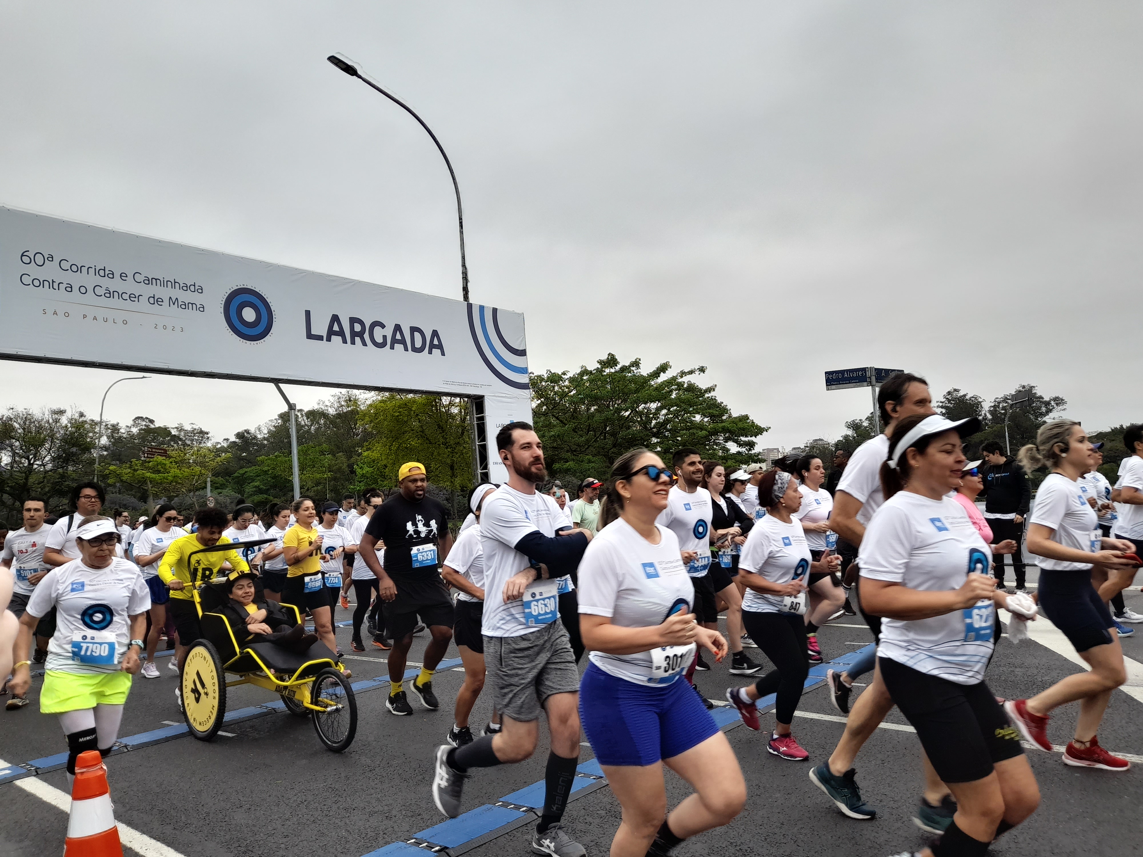 Em edição histórica, Corrida e Caminhada Contra o Câncer de Mama alcança maior público dos últimos 10 anos