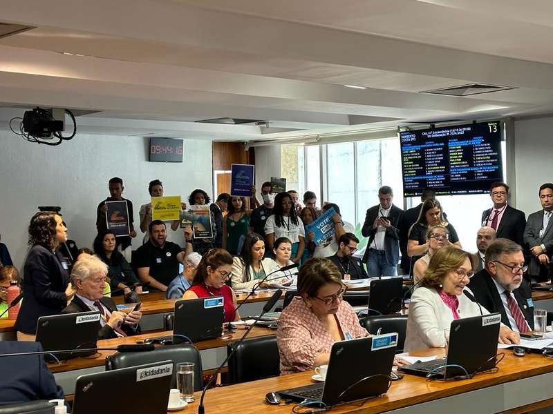 “Projeto de Lei do Oceano Sem Plástico” tem sua 1ª vitória no Senado