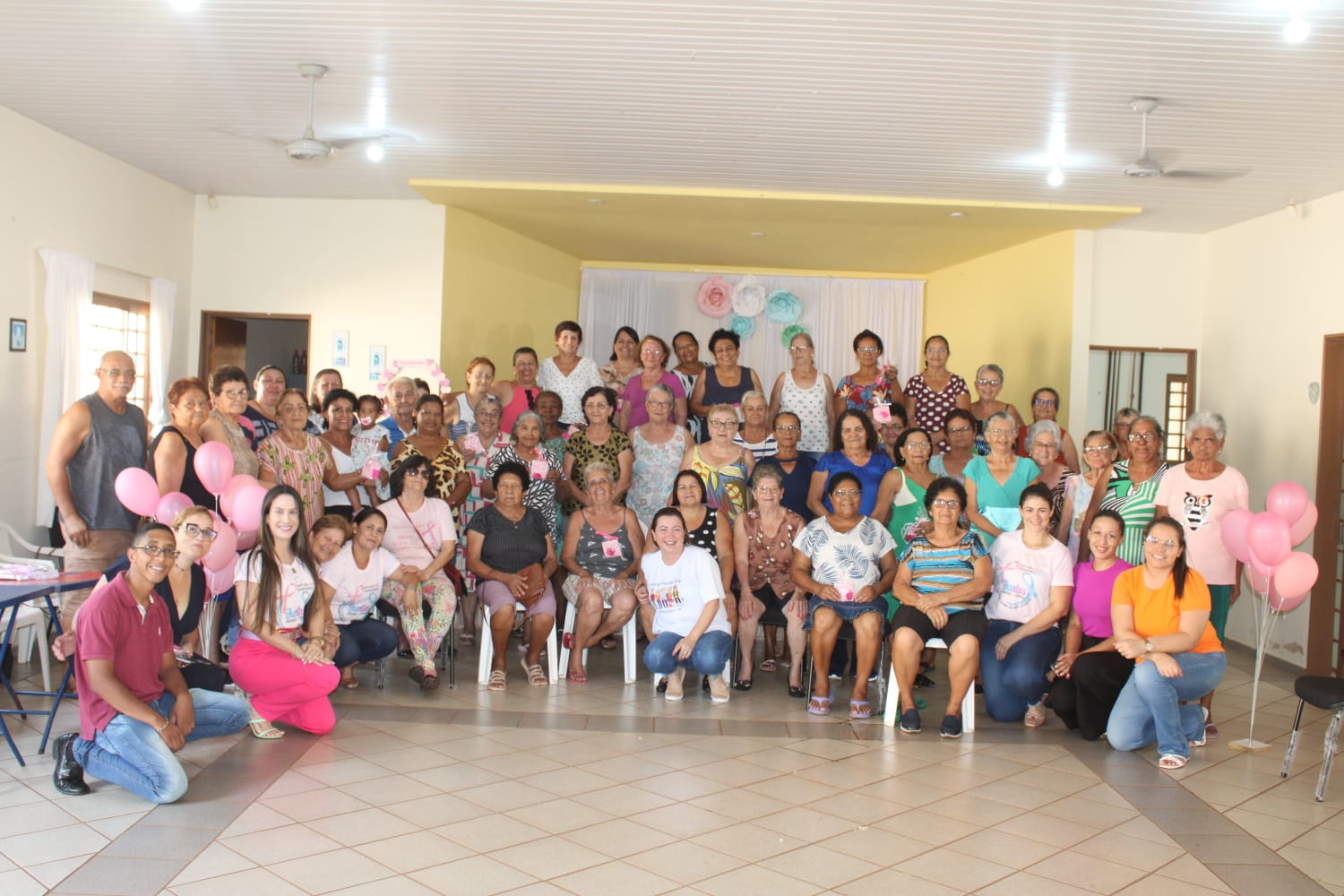 Secretaria Municipal de Saúde e Setor Social de Mira Estrela ministram palestra sobre o Outubro Rosa