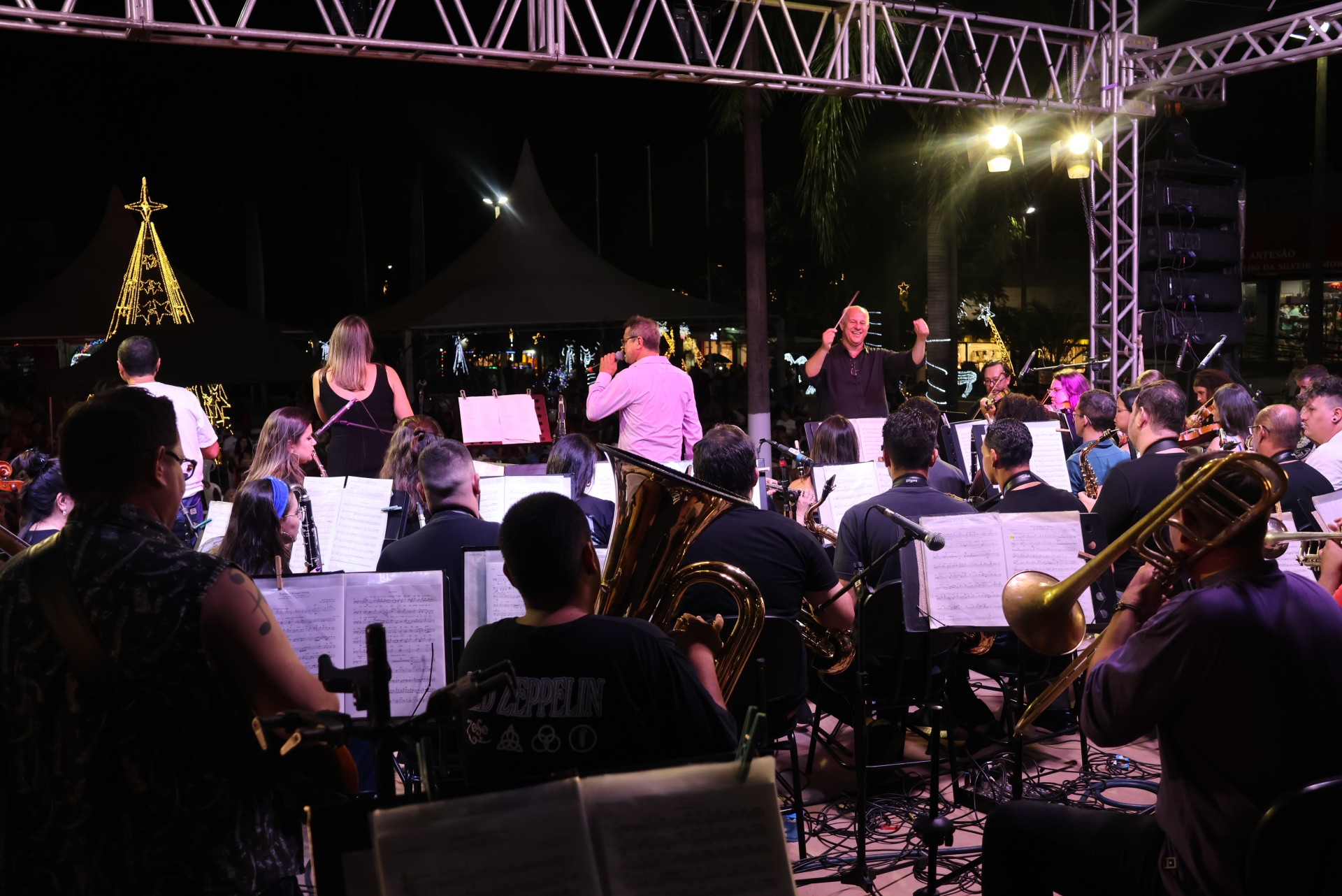 6º FerNatal prossegue até a próxima sexta-feira, 22, na Praça Central